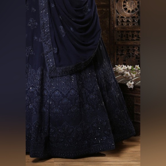 🐘 Embroidered Georgette Lehenga in Navy Blue - Picture 14 of 16